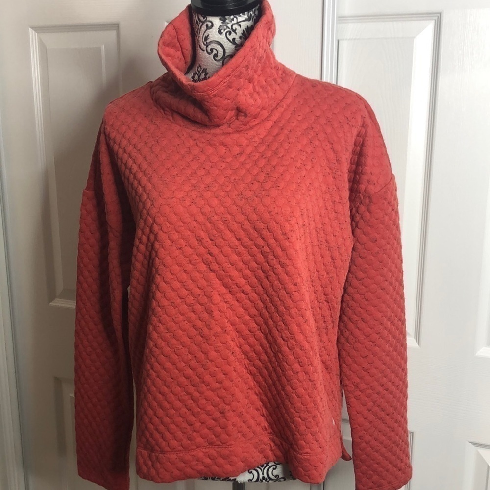 Apana‎ Pullover Quilted Light Red Peach Pullover L